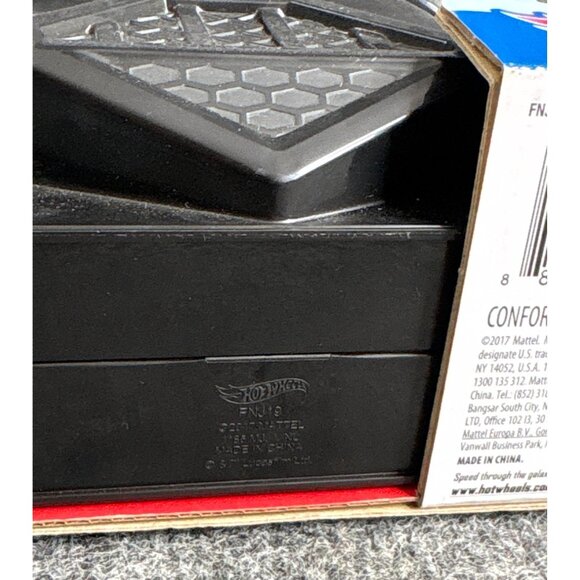 Star Wars Hot Wheels Battle Rollers Darth Vader Play Case - Picture 6 of 7